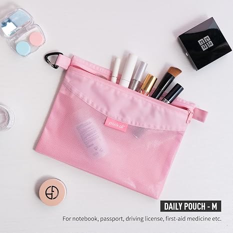 Bolsa con cremallera resistente al agua.