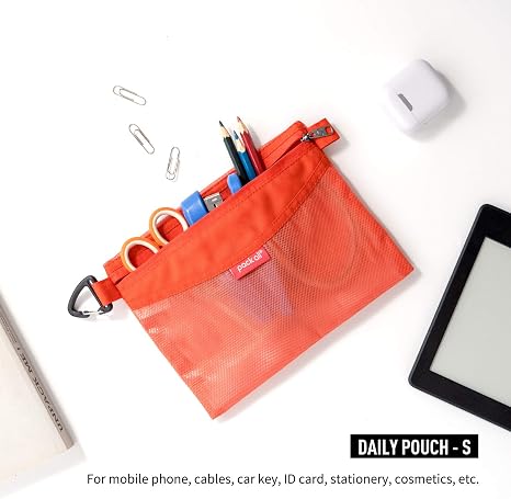 Bolsa con cremallera resistente al agua. 